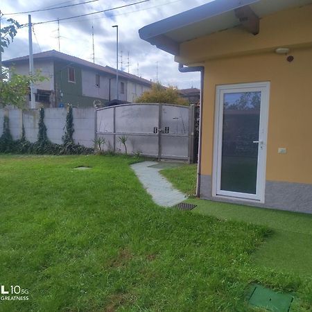 Villa Ara Blu Canegrate Exterior photo